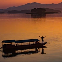 Riding The Clouds: A 8-Day Epic Motorcycle Odyssey Through The Enchanting Northwest Highlands Of Vietnam