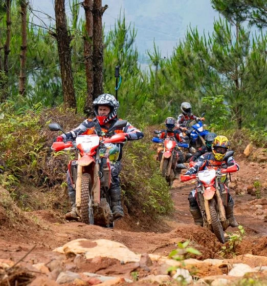 ( 22Nd Feb – 5Th Mar, 2027 ) Vietnam Motorbike: 12 Unforgettable Days From Open Roads To Halong Bay