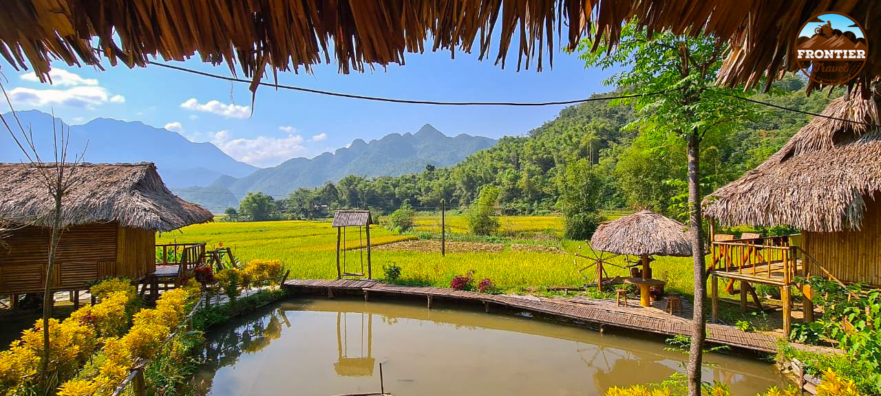 Day 1: Hanoi - Thung Khe Pass - Mai Chau Flag Tower - Mai Chau With Love Homestay - Cycling  (L/D)