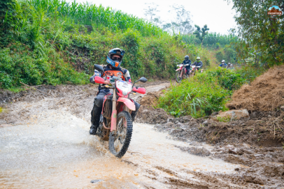 Day 2: (13rd Dec, 2026) VU LINH – HA GIANG (APPROX 170 KM) (B/L/D)