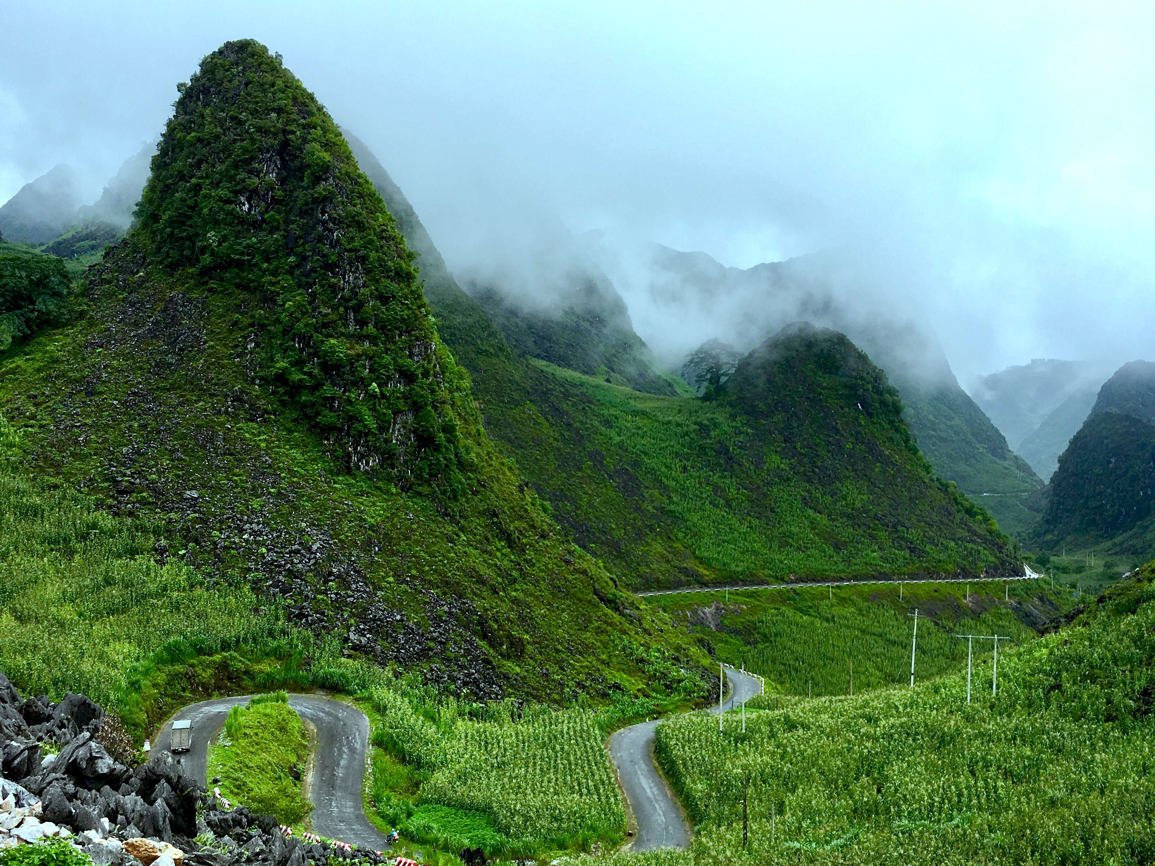 Ha Giang Loop Motorbike Tour Expedition 