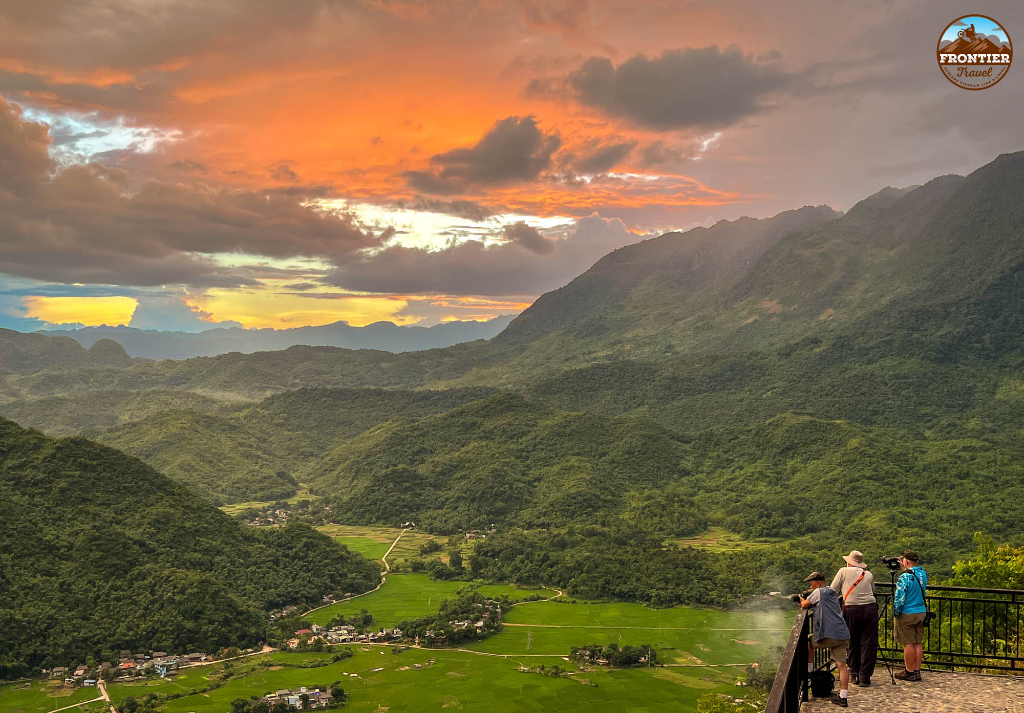 Vietnam Adventure Tour 3 Day Authentic Northwest To Mai Chau - Pu Luong 
