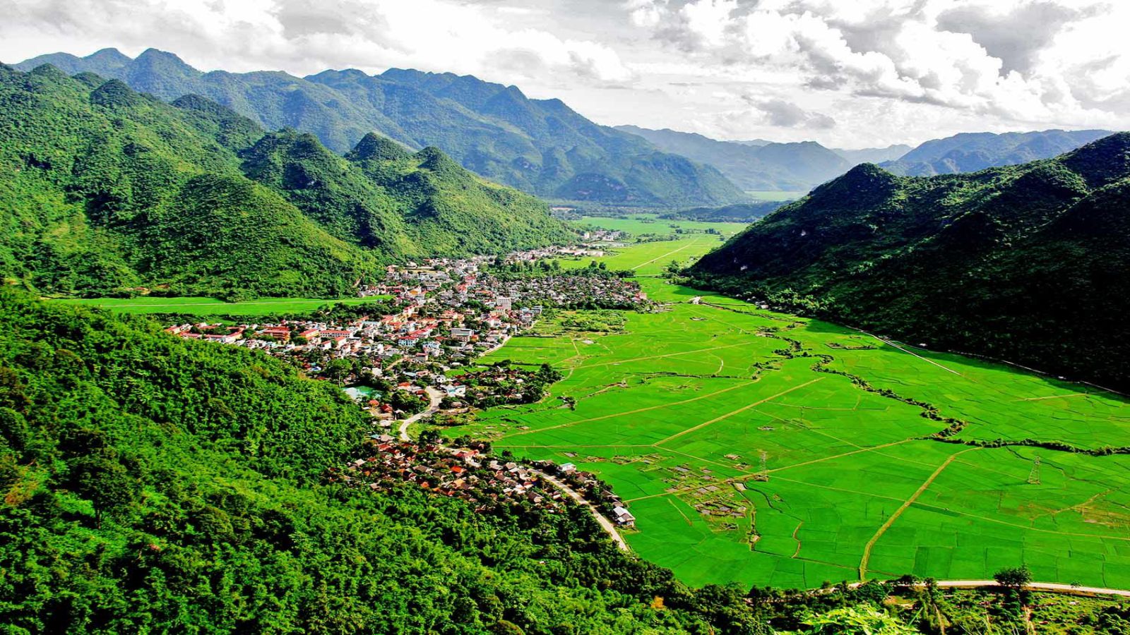 Day 2: Return To Hanoi Via Scenic Route (150 Km / Approx. 5 Hours) (B/L) (B/L)
