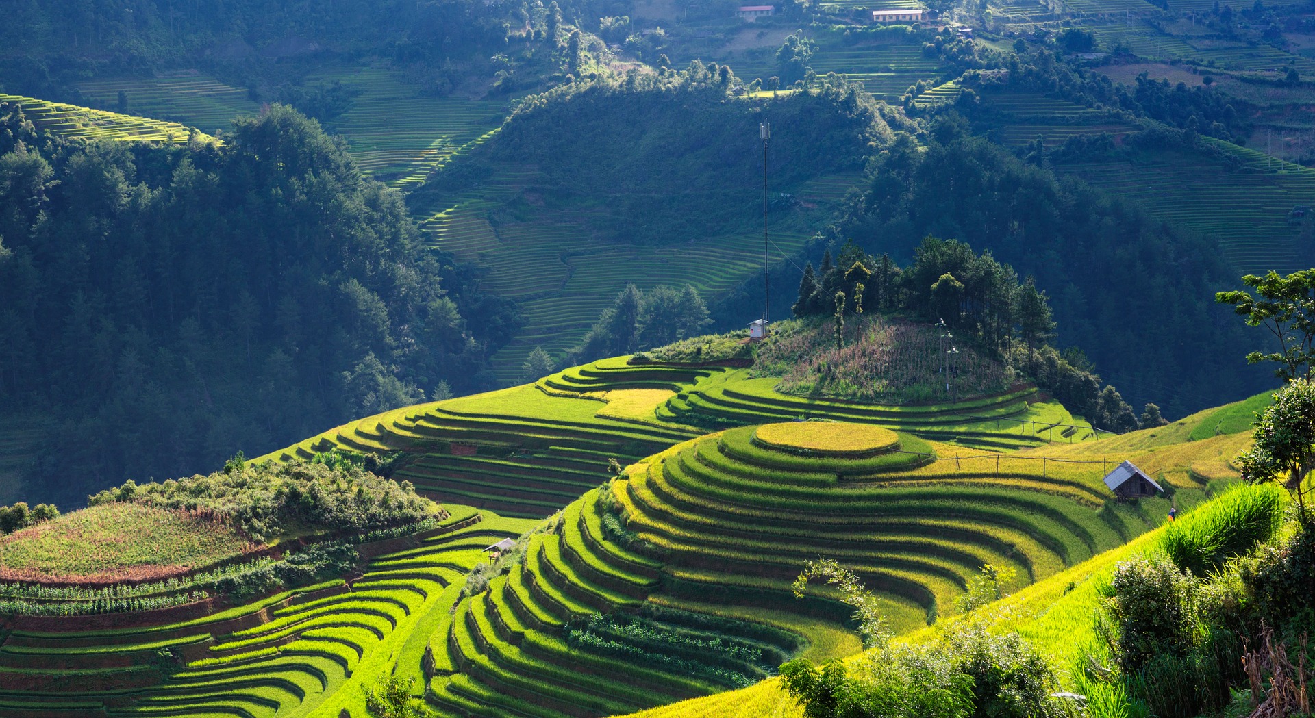Northern Vietnam Motorbike Tour To Sapa 