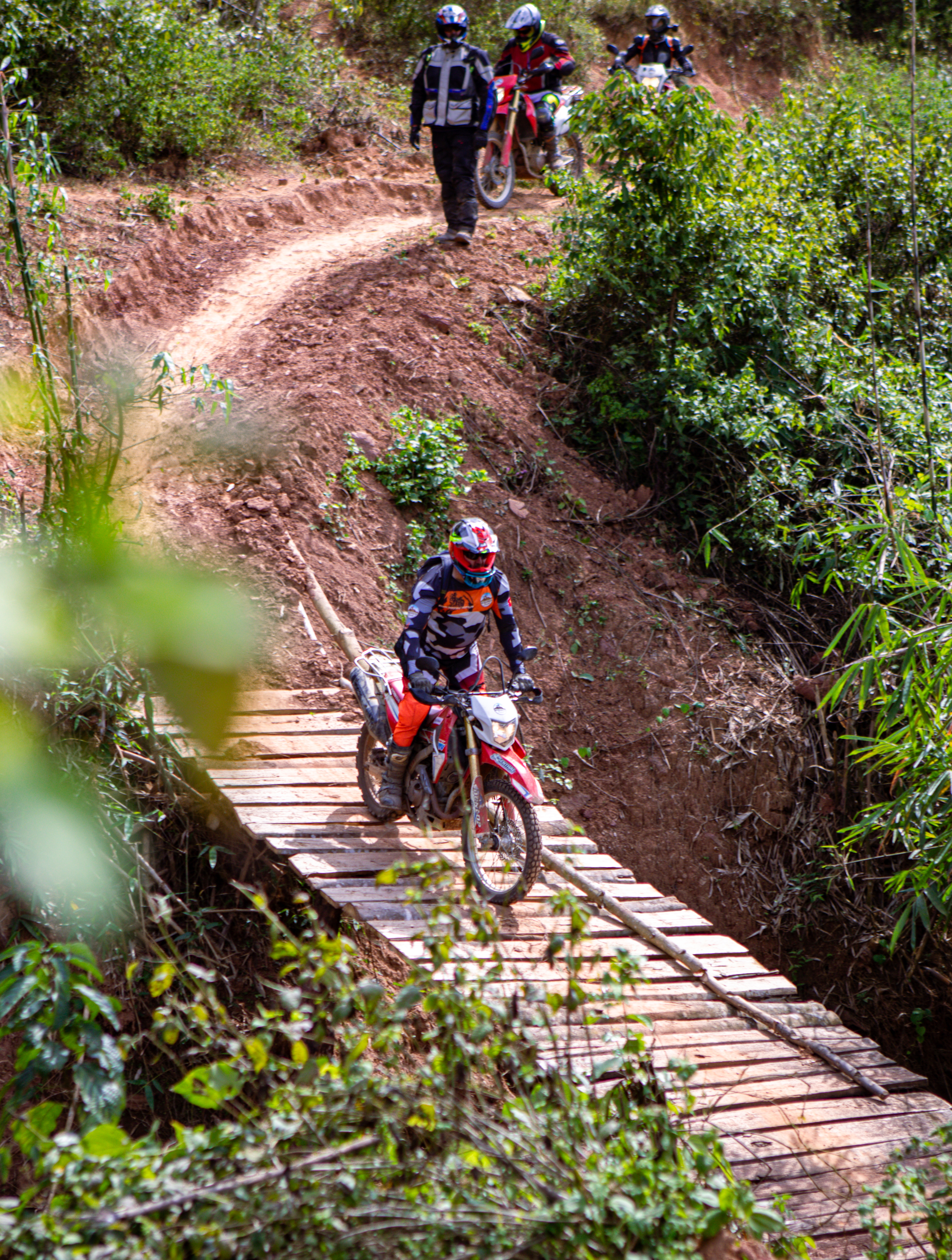 Day 2: (14th Dec) VU LINH – HA GIANG (APPROX 170 KM) (B/L/D)